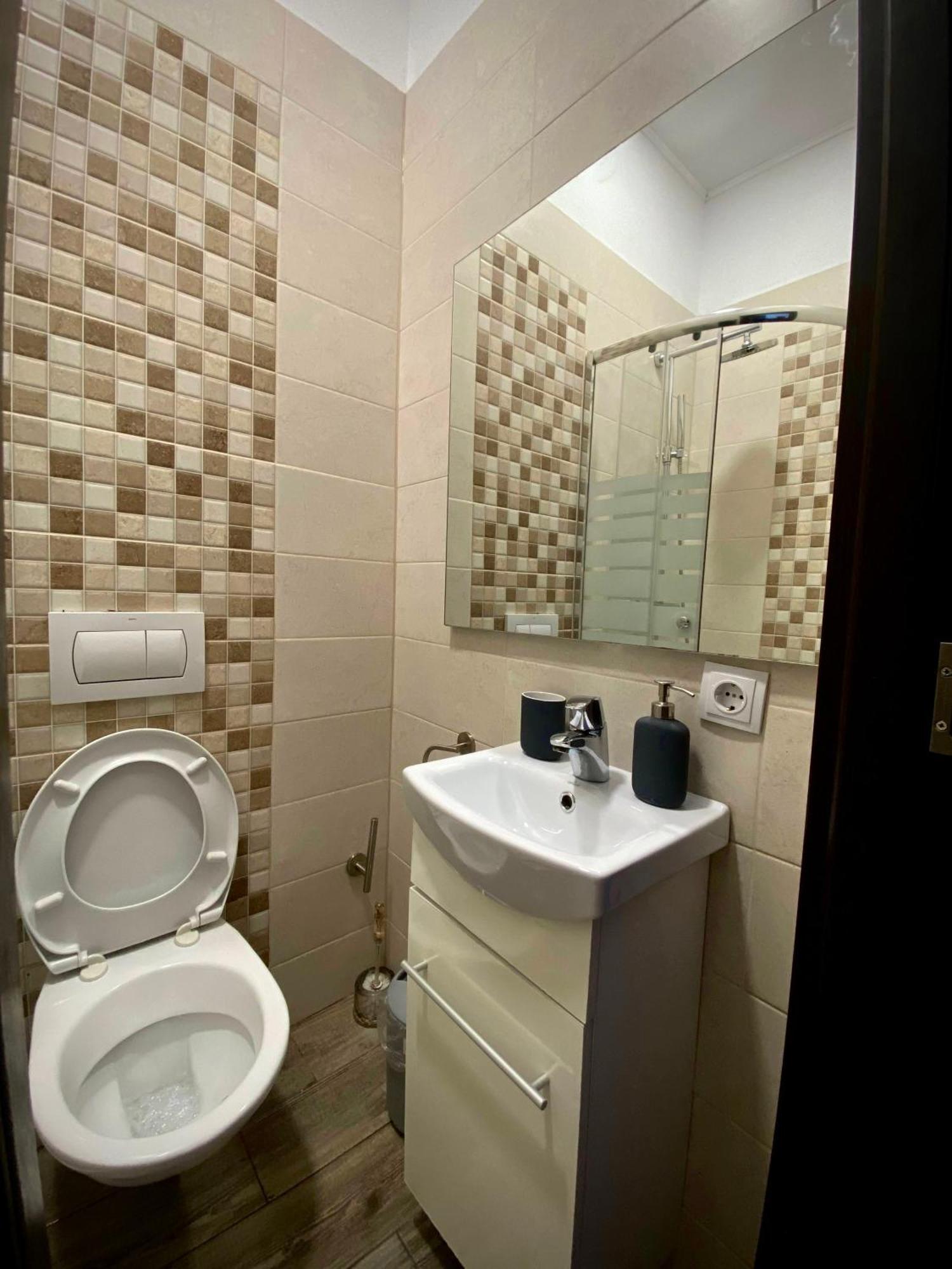 Ada'S Luxury Apartament&Studio - Old City 브라쇼브 외부 사진