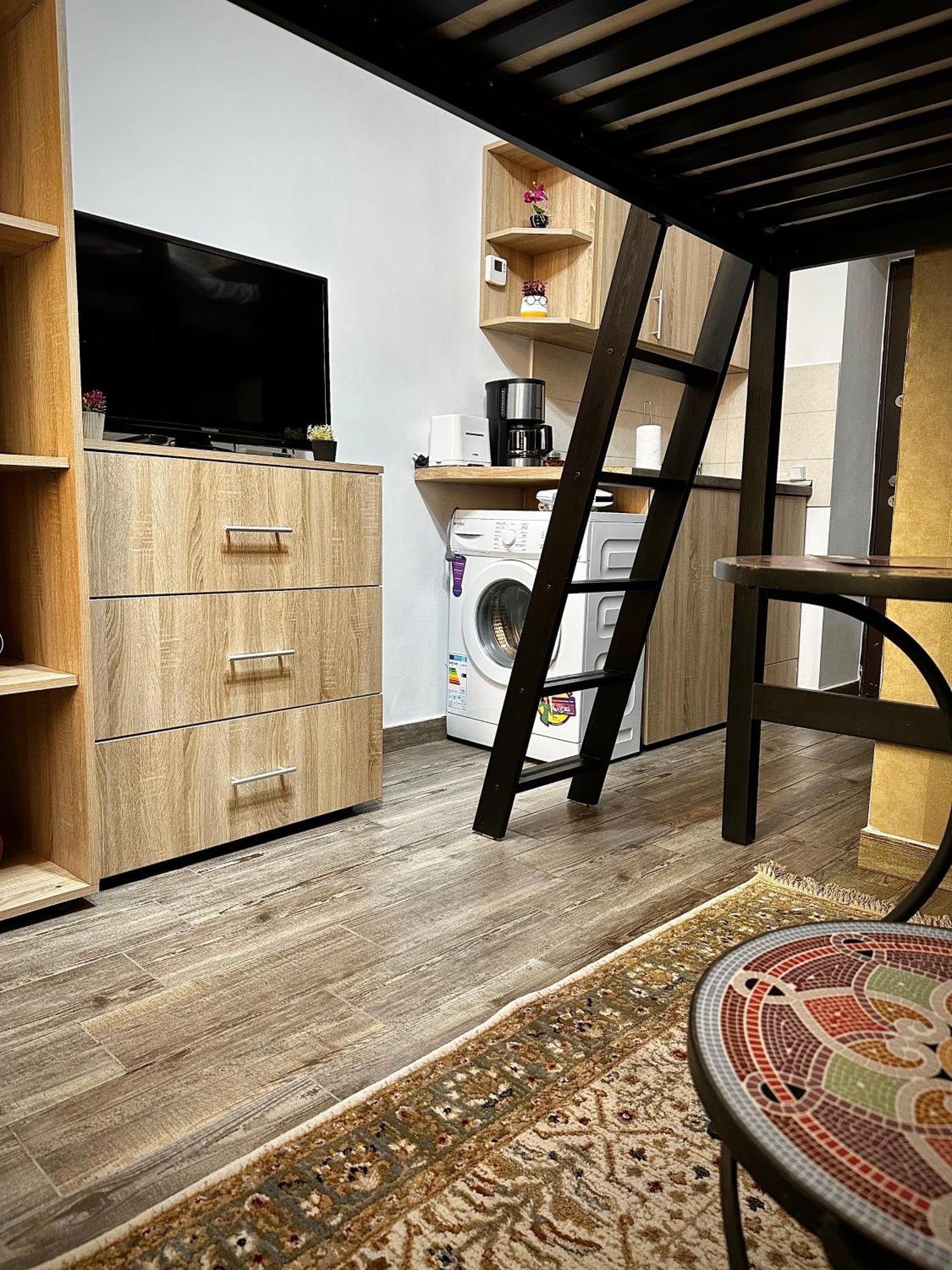 Ada'S Luxury Apartament&Studio - Old City 브라쇼브 외부 사진