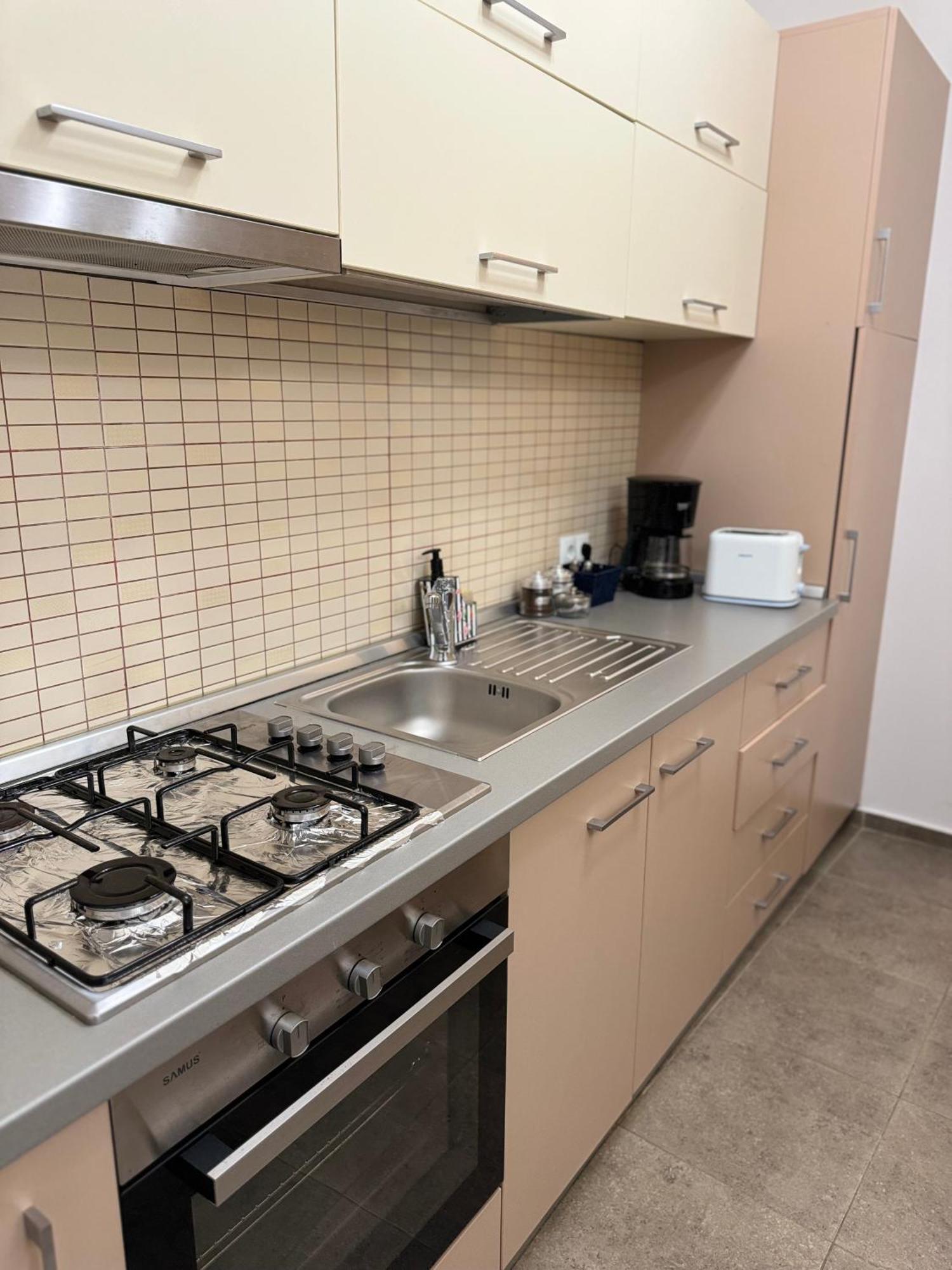 Ada'S Luxury Apartament&Studio - Old City 브라쇼브 외부 사진