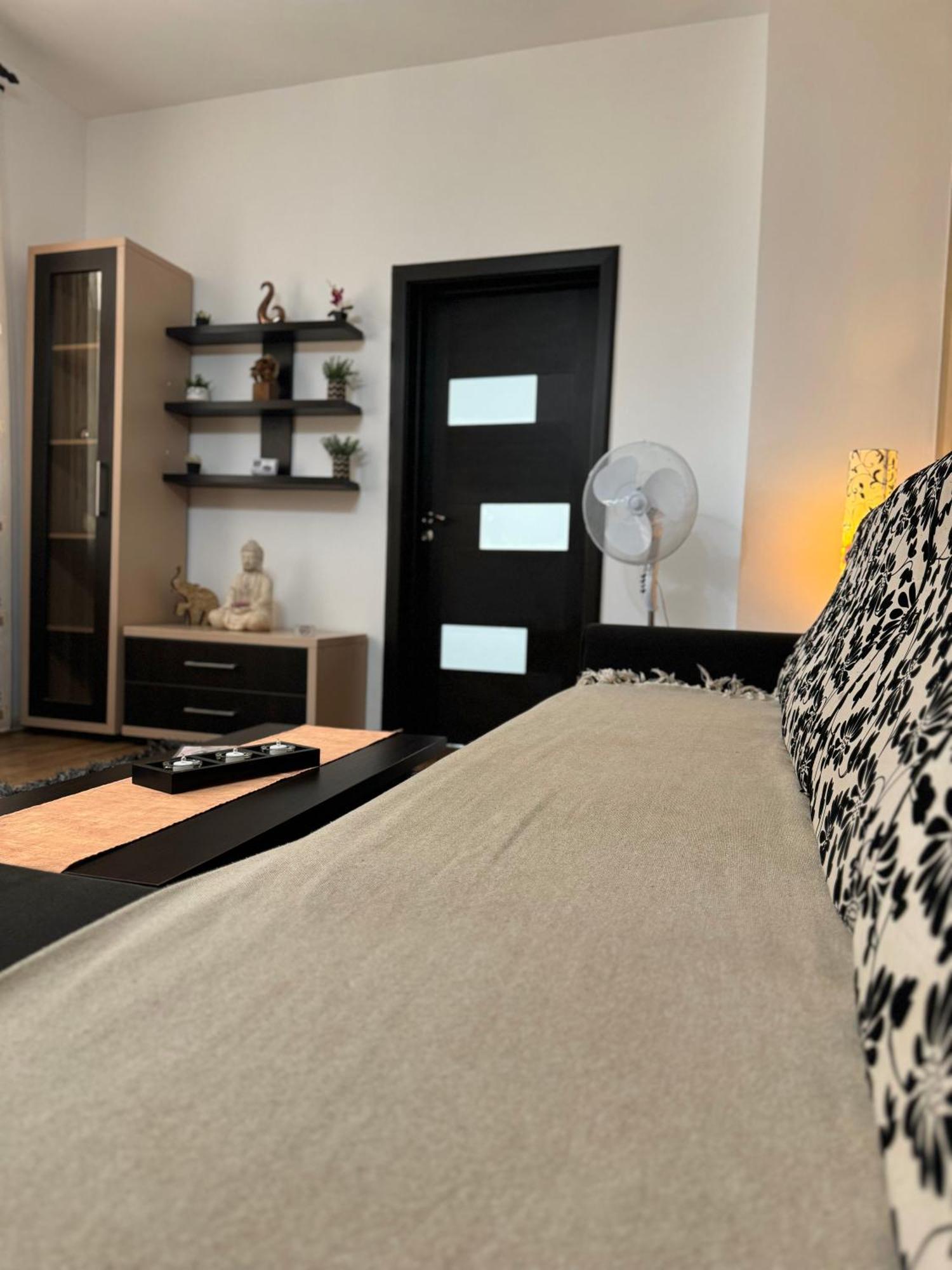 Ada'S Luxury Apartament&Studio - Old City 브라쇼브 외부 사진