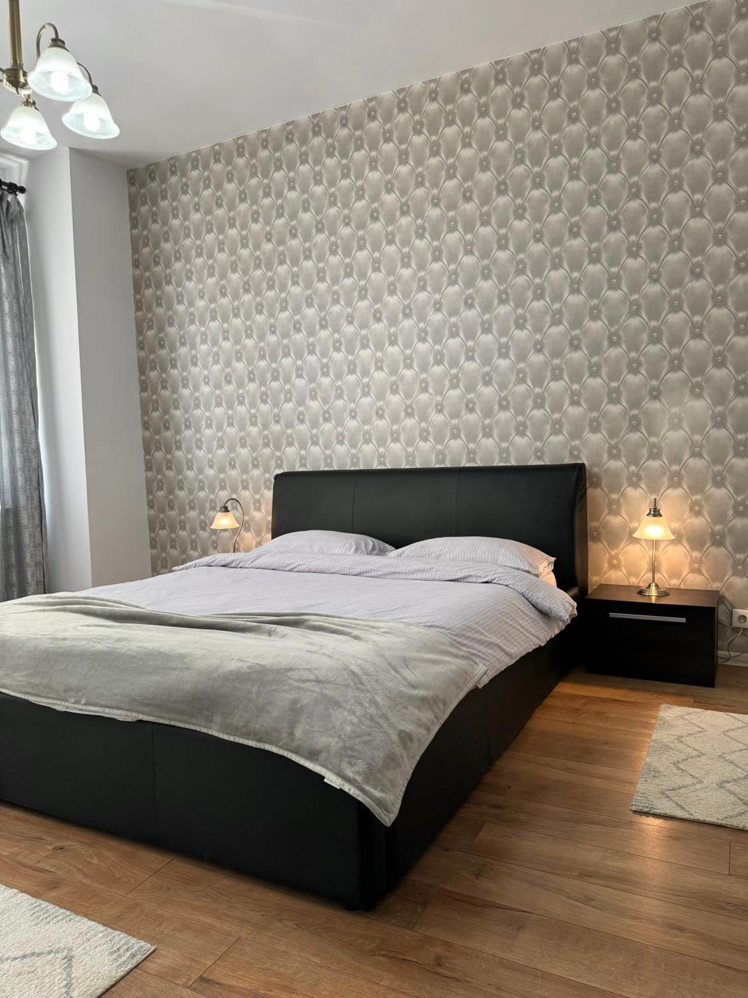 Ada'S Luxury Apartament&Studio - Old City 브라쇼브 외부 사진