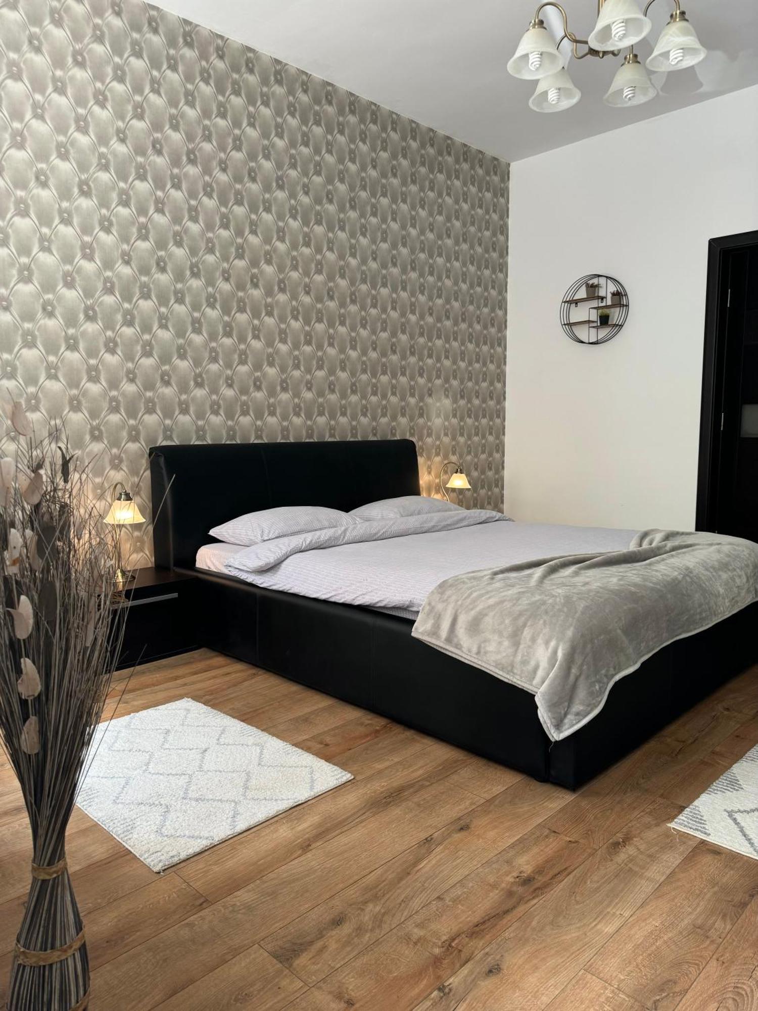 Ada'S Luxury Apartament&Studio - Old City 브라쇼브 외부 사진